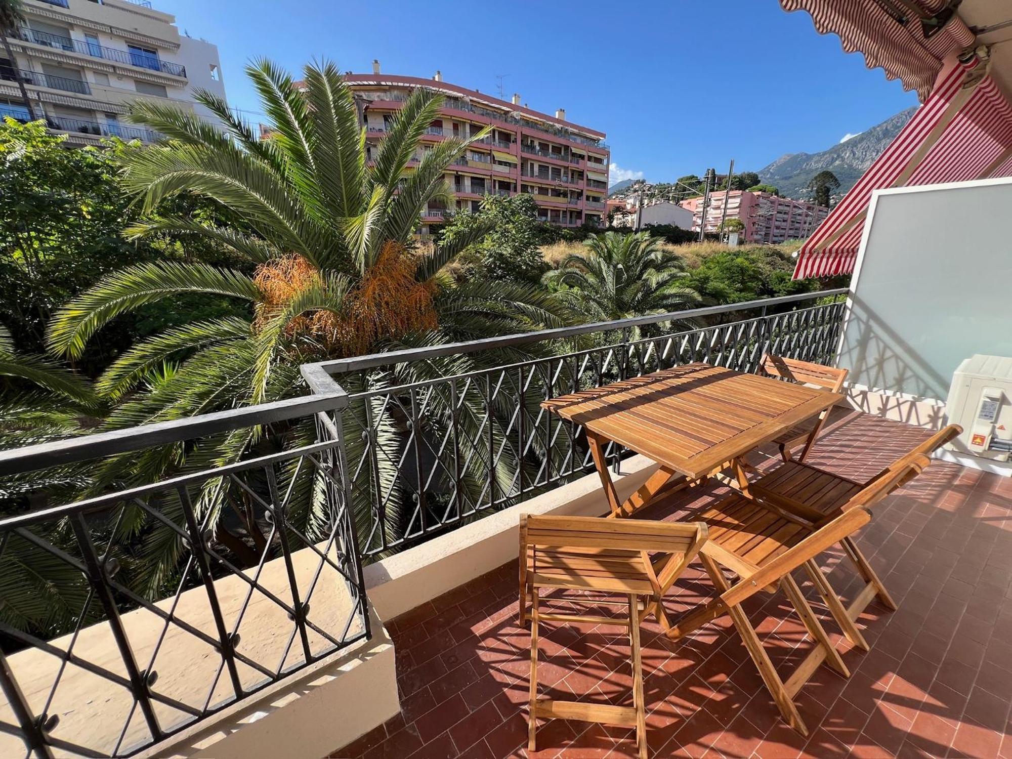 Magnifique T2 Proche Mer Et Ville Refait A Neuf Avec Terrasse Μεντόν Εξωτερικό φωτογραφία